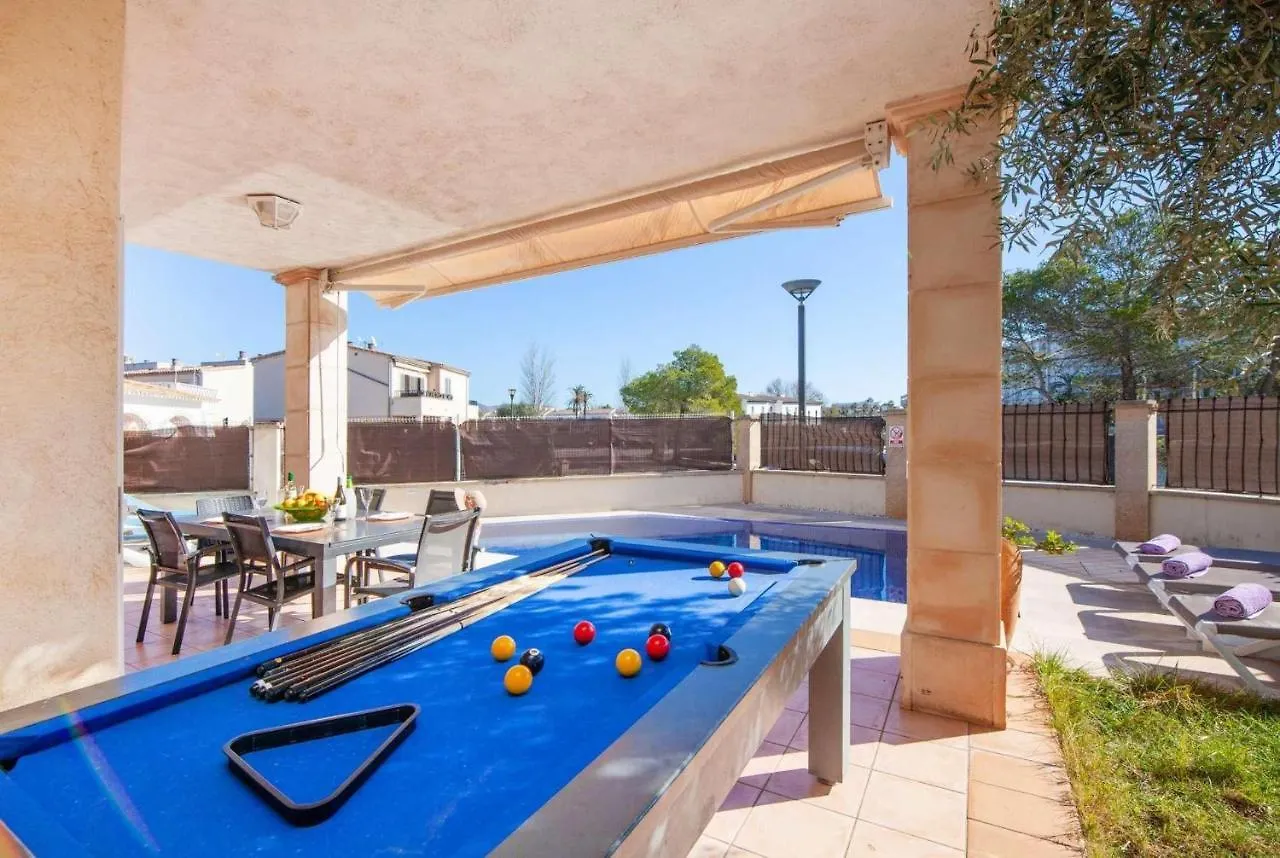 Bernat De Playa Alcudiafpb Villa Spain